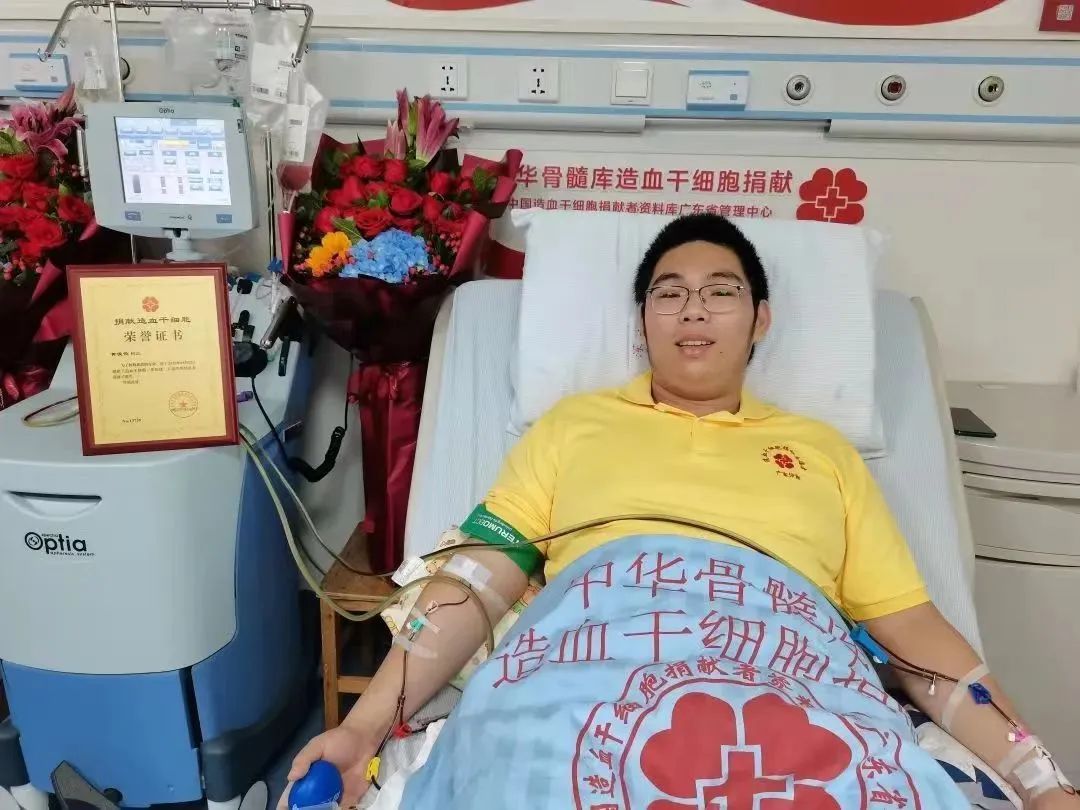 这位东莞学子挽救了一个即将消逝的生命