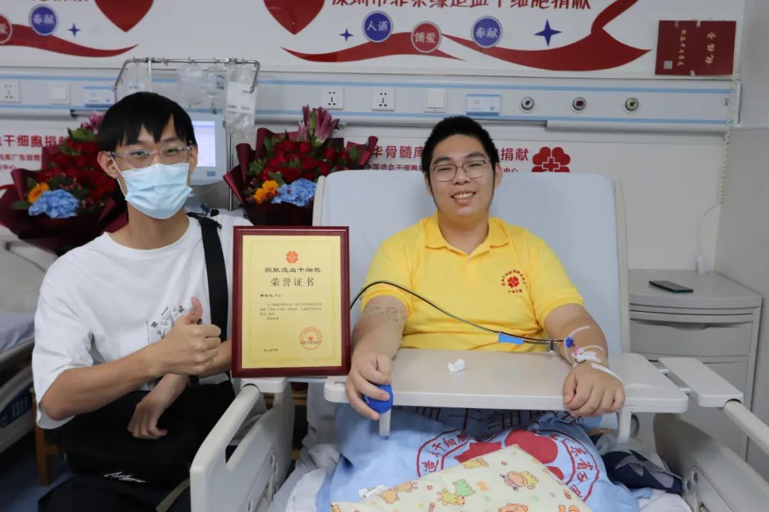 这位东莞学子挽救了一个即将消逝的生命