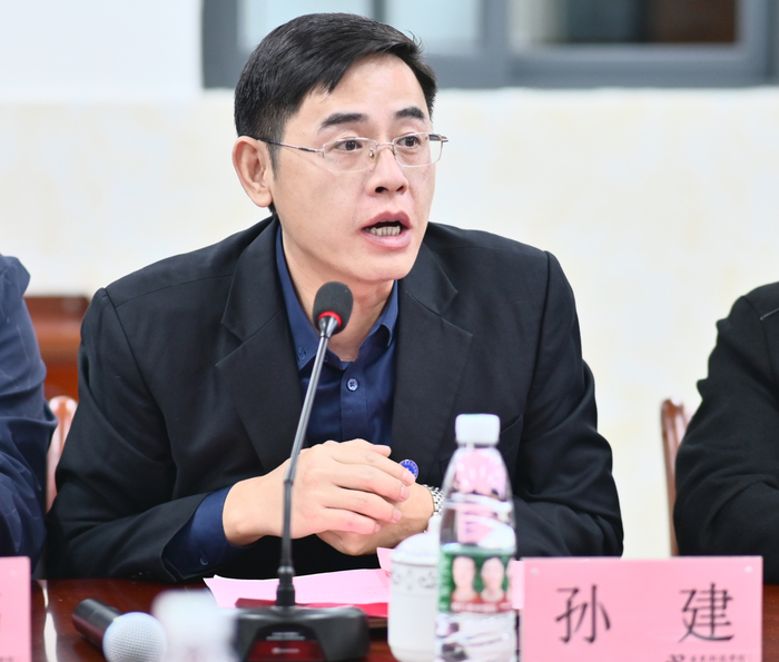 大湾区产教联盟常务副理事长 孙建